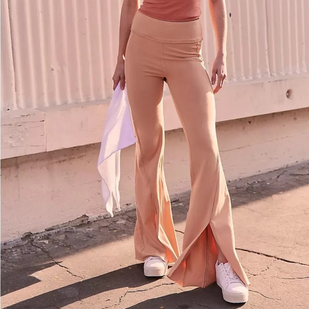 NWOT Free People Hot Shot Flares